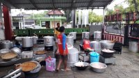 PMI Demak Buka Dapur Umum, Bagikan Ribuan Nasi Bungkus untuk Korban Banjir