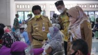 Klaten Zona Merah, Nongkrong Berkerumun Siap-siap Diswab Antigen