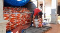 1.050 Ton Beras Kualitas Medium Bantuan PPKM Dibagikan di Kabupaten Semarang