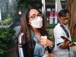 KPK periksa Windy “Idol” terkait dugaan aliran uang kasus suap MA