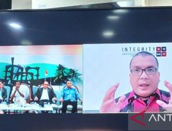 Denny Indrayana: Klaim informasi soal putusan MK bagian kontrol publik