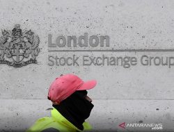 Saham Inggris berbalik melemah, indeks FTSE 100 tergerus 1,38 persen