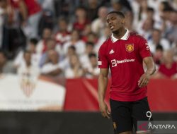 Anthony Martial dipastikan absen lawan Manchester City karena cedera