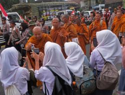 Cermin toleransi kala menyambut kehadiran biksu thudong