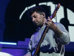 Joe Trohman kembali ke Fall Out Boy setelah hiatus