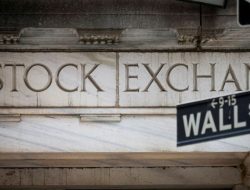 Wall St ditutup lebih tinggi di tengah optimisme kemajuan plafon utang